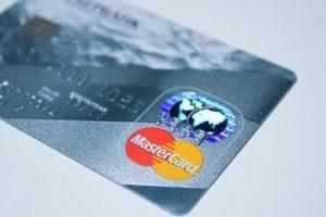 How to Choose a Student Credit Card